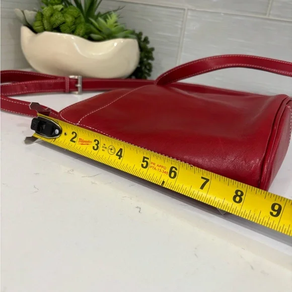 HOBO Red Leather Crossbody Bag - Picture 8 of 11